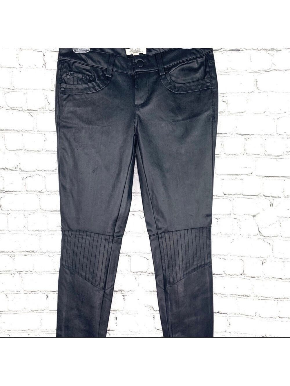 EUC-BOUTIQUE forever 21 faux leather MOTO pants SM